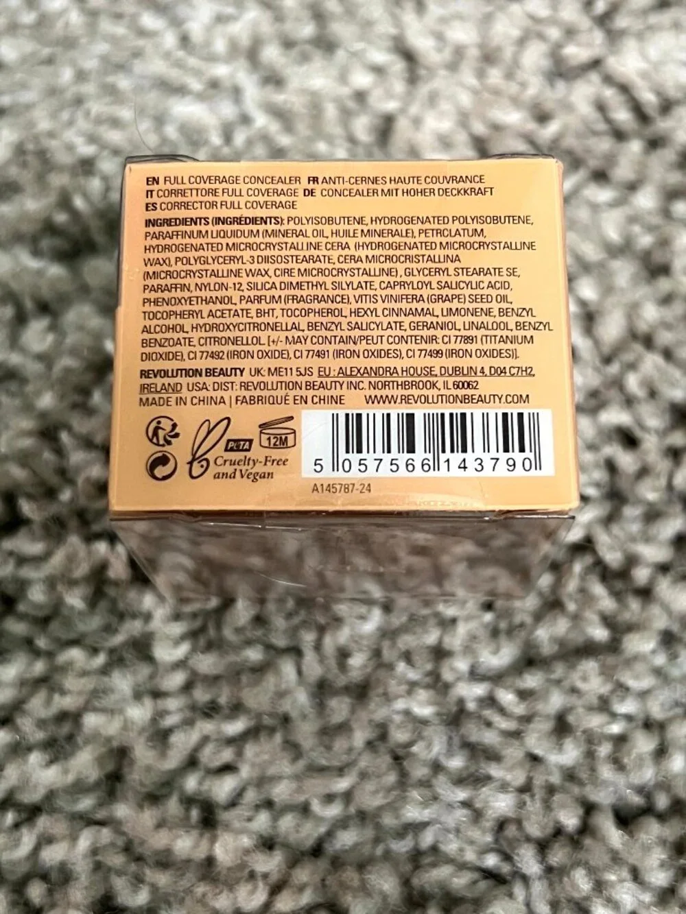 Makeup Revolution Conceal & Fix Ultimate Coverage Concealer- Tan
